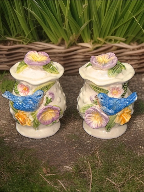 Fitz and Floyd Other - Fitz & Floyd Bluebirds Floral Ceramic Salt Pepper Shaker Set White Hobnail